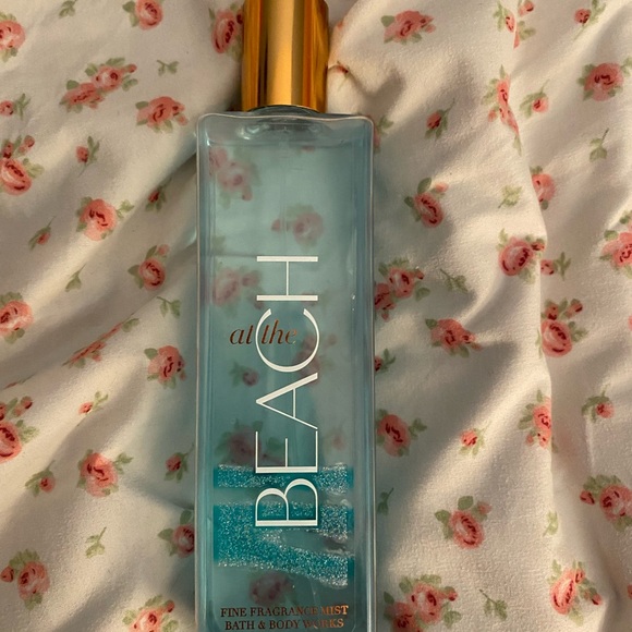 Original At The Beach - Picture 2 of 4